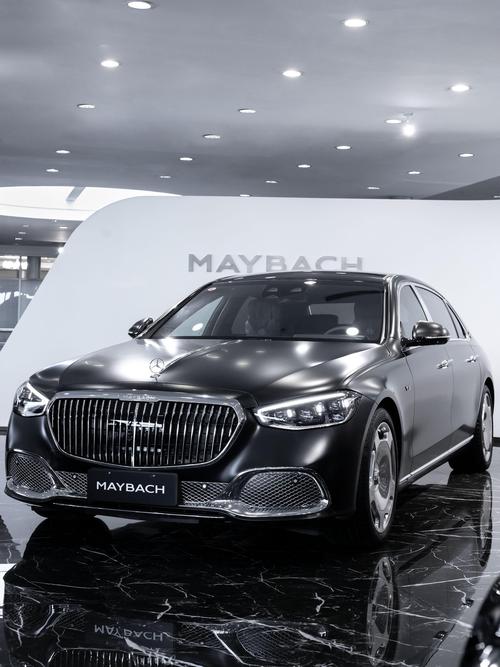 东莞东城区启集博企业管理咨询岚图汽车的售后服务让用户无忧出行，迈巴赫未来的豪华车趋势